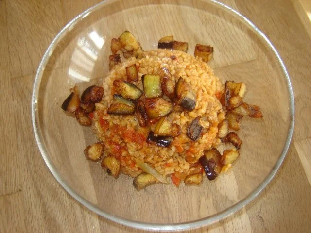 Bulgur mit Gemüse und Fleisch - Rezept