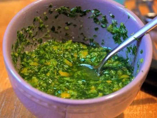 Skrei-Kotelett auf Linsen-Fenchel-Apfel-Gemüse und Gremolata-Pesto - Rezept - Bild Nr. 3