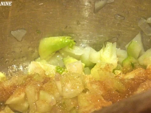 Skrei-Kotelett auf Linsen-Fenchel-Apfel-Gemüse und Gremolata-Pesto - Rezept - Bild Nr. 11