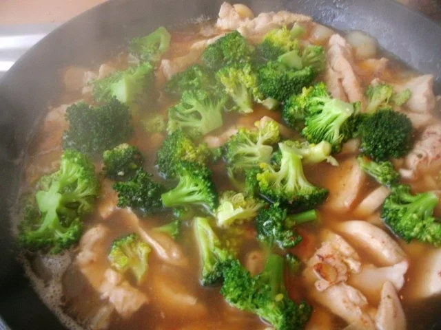 Hähnchenbrustgeschnetzeltes in Broccolirahm - Rezept - Bild Nr. 7