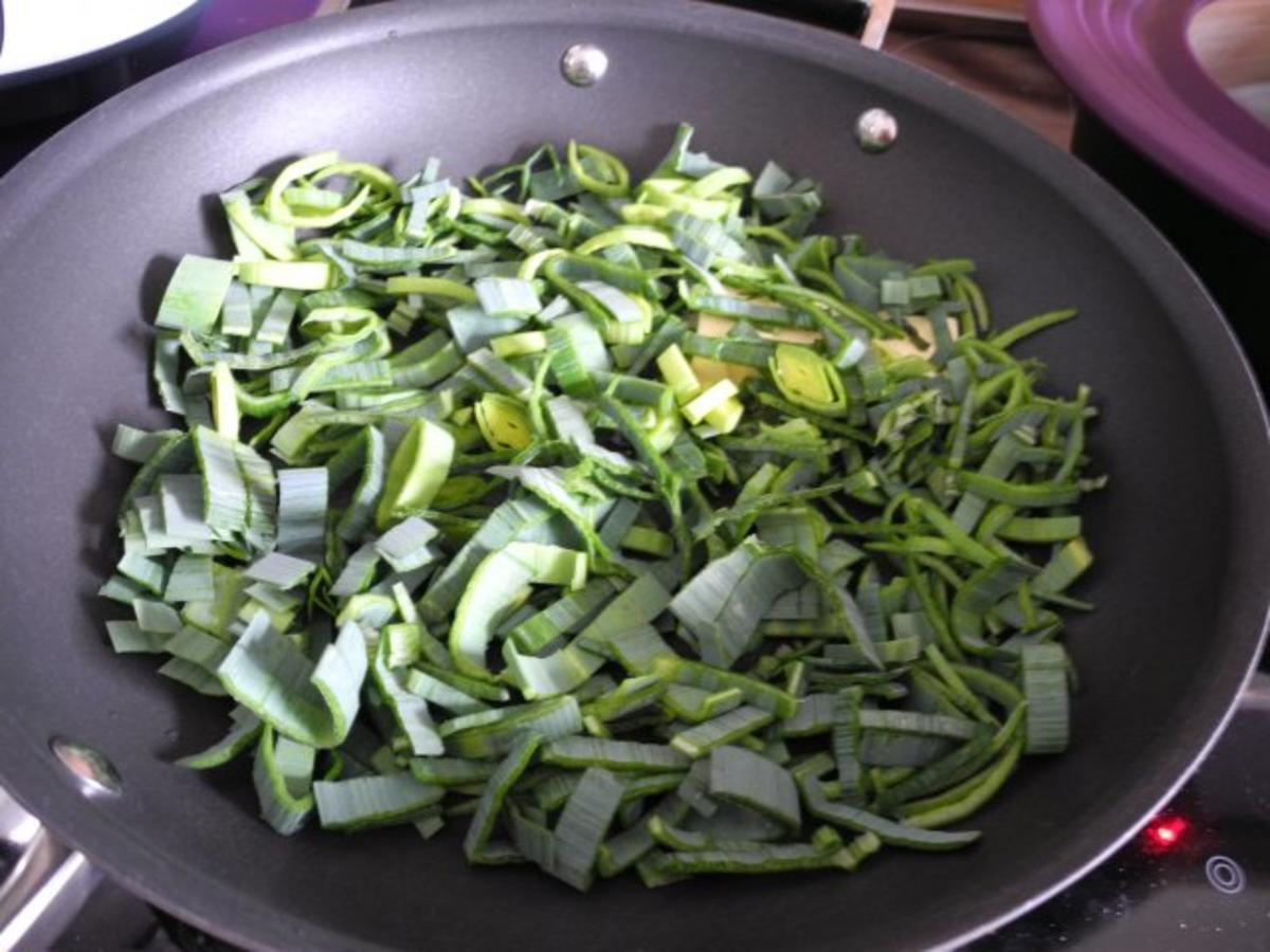 Vegan : Zwiebel Kartoffel Salat mit Porree Grünkohl - einfach - von ...