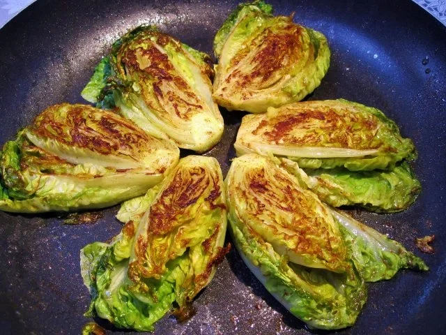 Gebratener Römersalat ... - Rezept - Bild Nr. 4