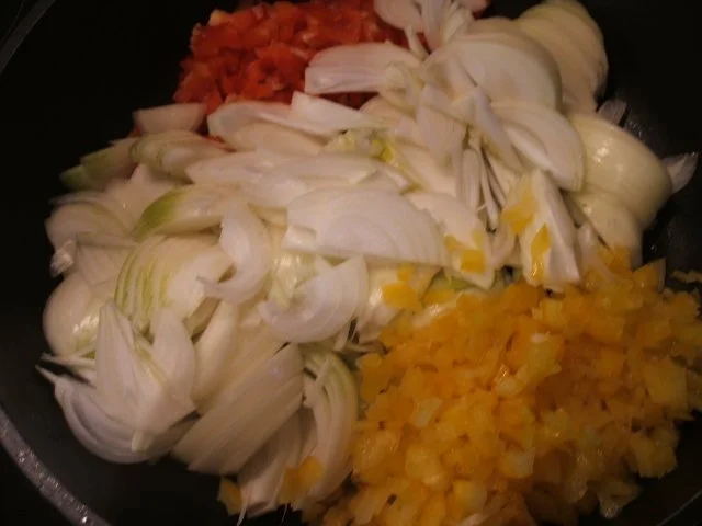 Rezept: Vorrat: Zwiebel-Paprika-Jam Bild Nr. 3 Vorrat: Zwiebel-Paprika-Jam - Rezept - Bild Nr. 3