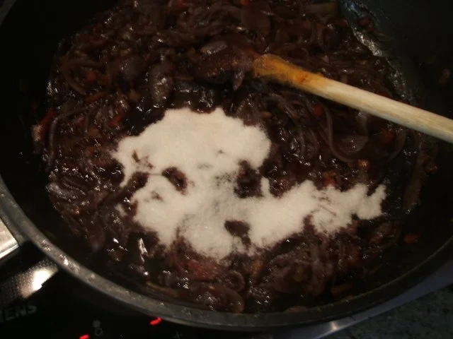 Rezept: Vorrat: Zwiebel-Paprika-Jam Bild Nr. 7 Vorrat: Zwiebel-Paprika-Jam - Rezept - Bild Nr. 7