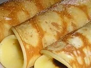 Crepes Röllchen mit Sanddorncreme - Rezept