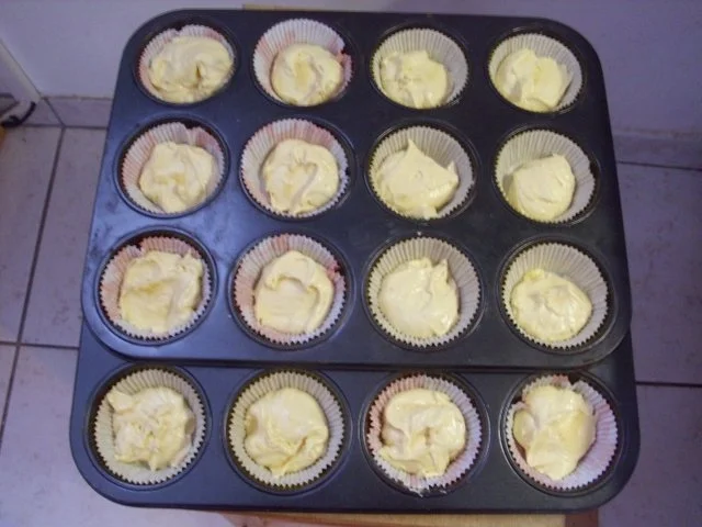 Rezept: Kirschtörtchen Bild Nr. 4 Kirschtörtchen - Rezept - Bild Nr. 4