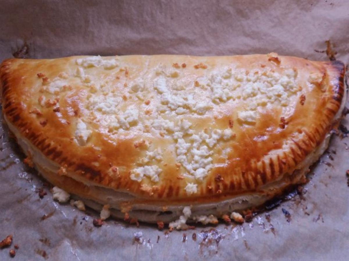 Backen: Bunt gefüllte Blätterteig-Pizza "Calzone" - Rezept - Bild Nr. 12