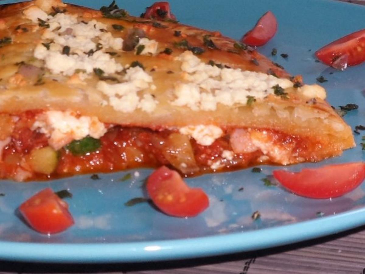 Backen: Bunt gefüllte Blätterteig-Pizza "Calzone" - Rezept - Bild Nr. 14