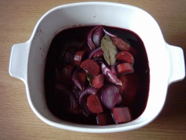 Rezept: Sauerbraten mit Semmelknödel Bild Nr. 3 Sauerbraten mit Semmelknödel - Rezept - Bild Nr. 3