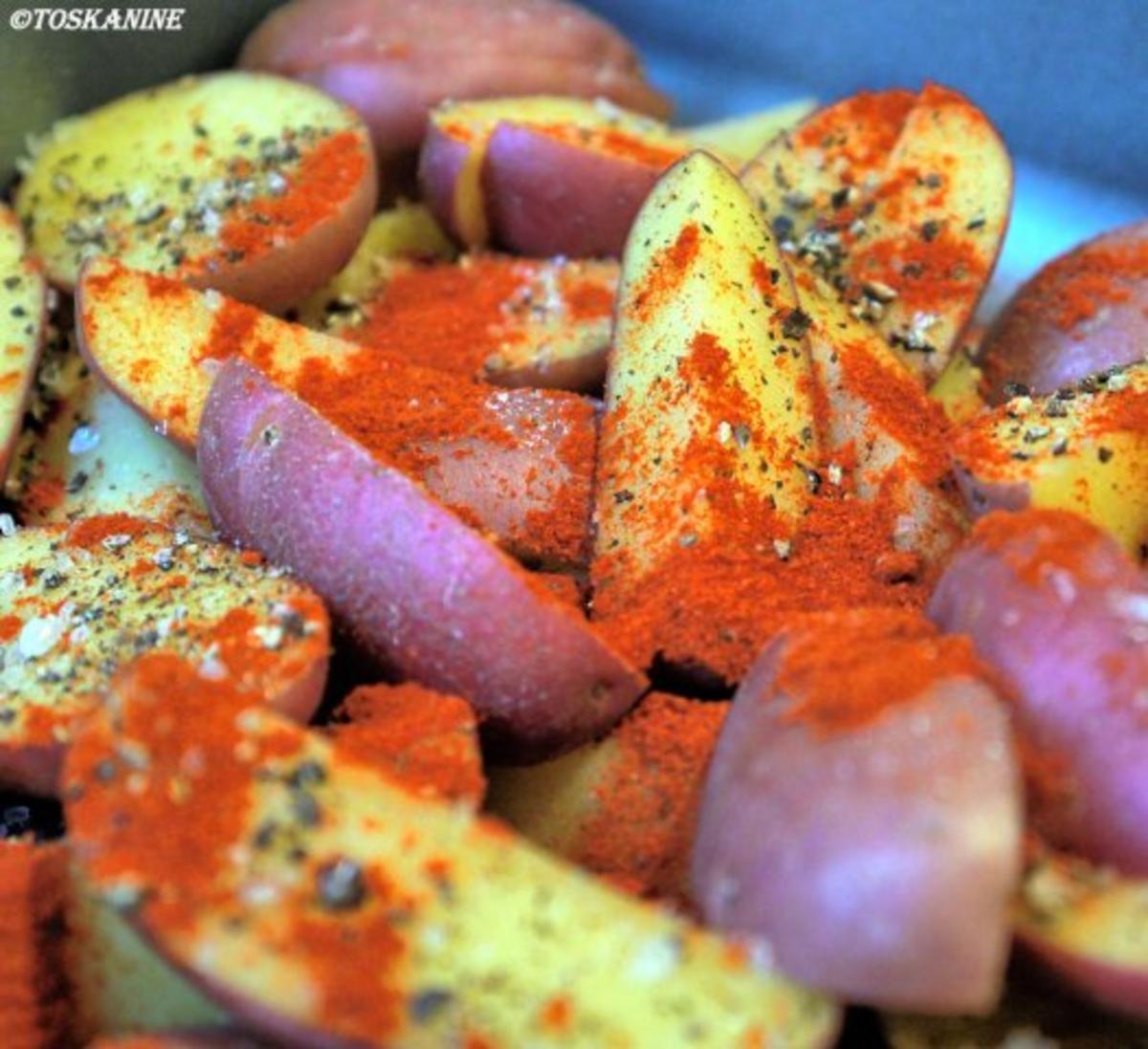 Verschärfte Hähnchennuggets, rauchige Kartoffeln und Pimentos de Padron - Rezept - Bild Nr. 5