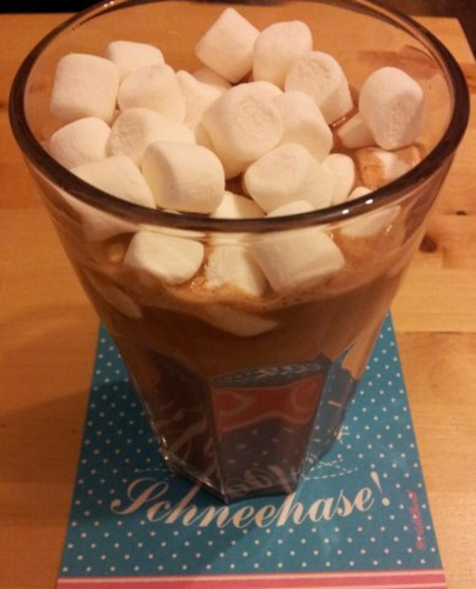 Heiße Schokolade mit Marshmallows - Rezept - kochbar.de