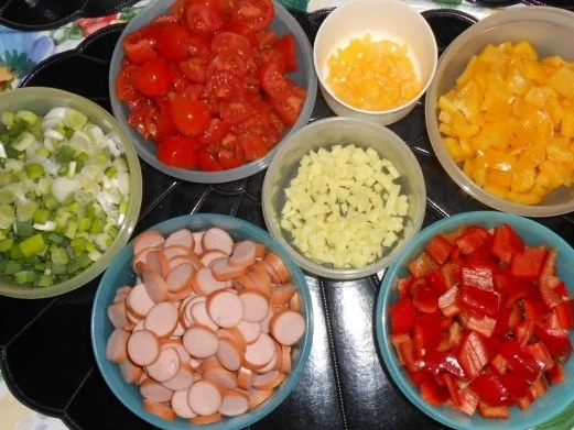 Rezept: Bunte Würstchen-Pfanne Bild Nr. 3 Bunte Würstchen-Pfanne - Rezept - Bild Nr. 3