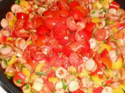 Rezept: Bunte Würstchen-Pfanne Bild Nr. 8 Bunte Würstchen-Pfanne - Rezept - Bild Nr. 8