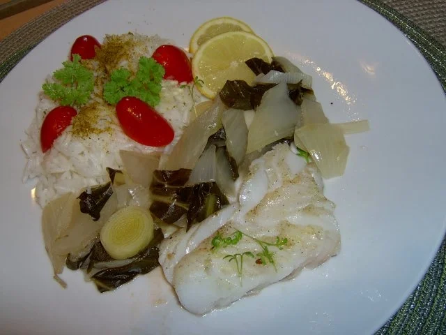 Skrei auf Apfelgeleespiegel und Mangoldgemüse an Reis - Rezept - Bild Nr. 2