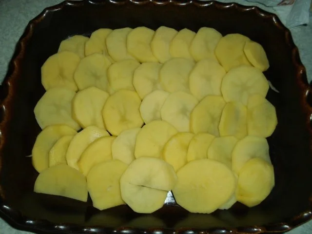 Rezept: Aufläufe: Pikanter Kartoffel-Auflauf Bild Nr. 5 Aufläufe: Pikanter Kartoffel-Auflauf - Rezept - Bild Nr. 5