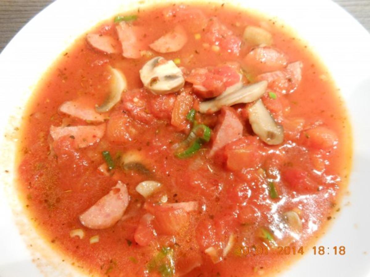 Suppen: Pizza-Suppe mit Cabanossi - Rezept - Bild Nr. 2