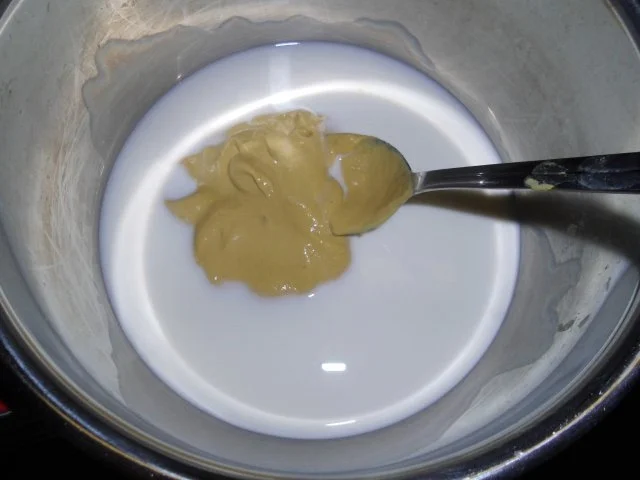 Pikanter Toast mit pochierten Eiern - Rezept - Bild Nr. 7