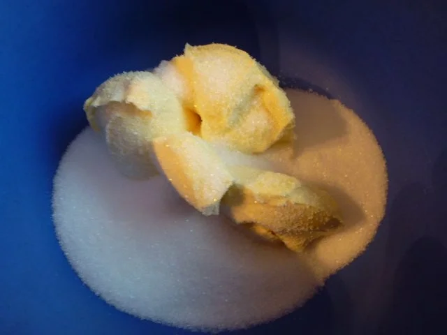 Orangen- Eierlikör-Schoko-Gugelhupf - Rezept - Bild Nr. 3