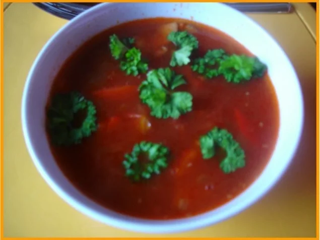 Tomaten-Mett-Gemüsesuppe - Rezept