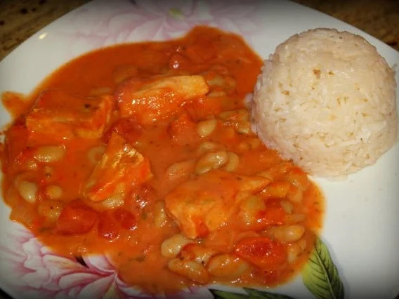 Fisch in cremiger Tomatensauce - Rezept
