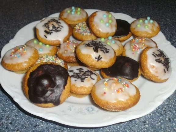 Rezept: Mini - Apfelmus - Muffins Bild Nr. 2 Mini - Apfelmus - Muffins - Rezept - Bild Nr. 2