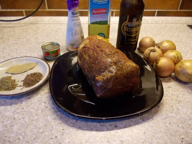 Schweinerollbraten in Biersoße - Rezept - Bild Nr. 2