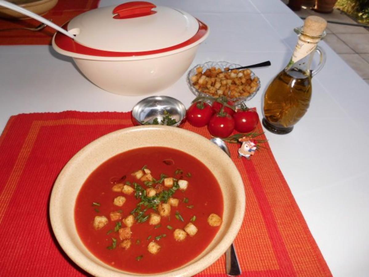 Kalte Tomatensuppe&amp;gt;&amp;gt; - Rezept mit Bild - kochbar.de