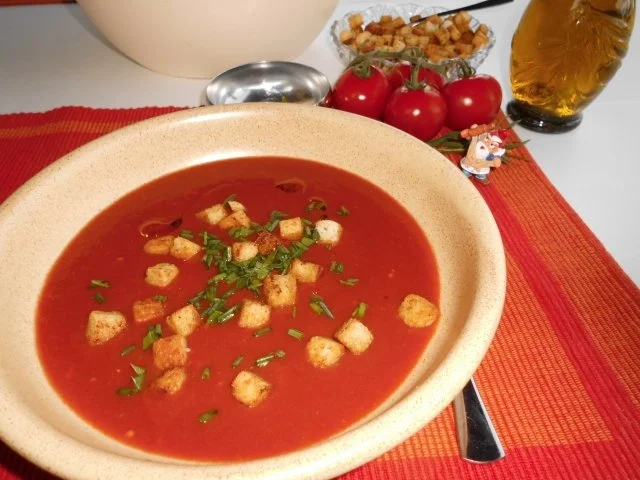 Rezept: Kalte Tomatensuppe>> Bild Nr. 5 Kalte Tomatensuppe>> - Rezept - Bild Nr. 5