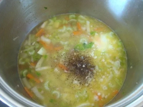 Schweizer Minestrone - Rezept - Bild Nr. 12