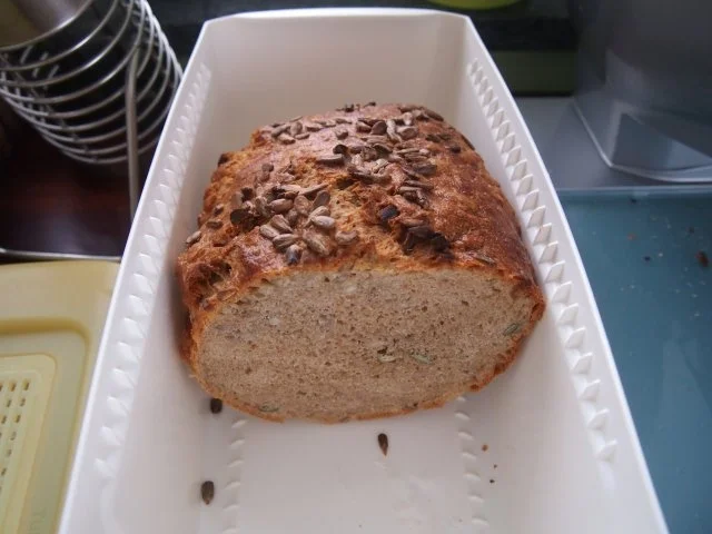 Knuspriges Dinkel- Vollkornbrot - Rezept - Bild Nr. 2