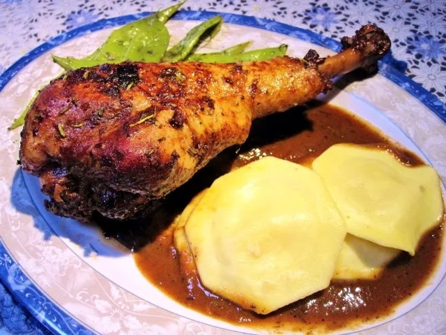 Rotwein-Pute mit mediterranen Kräutern - Rezept