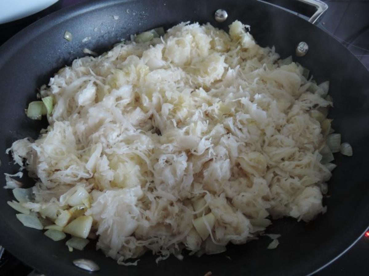 Vegan : Veggi - Zwiebel - Gyros mit Karotten - Sauerkraut dazu Kartoffeln - Rezept - Bild Nr. 5