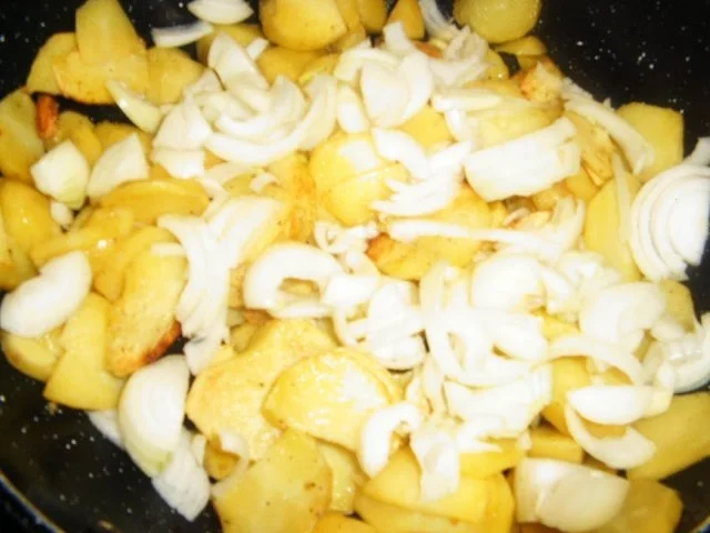 Rezept: Bratkartoffel-Blutwurstpfanne Bild Nr. 4 Bratkartoffel-Blutwurstpfanne - Rezept - Bild Nr. 4