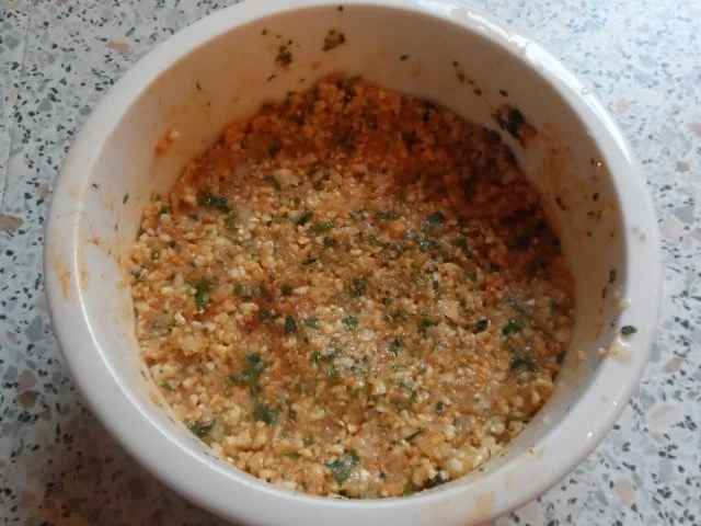 Ofengerichte: Überbackener Leberkäse mit einer Käse-Nuss-Haube auf Kartoffel-Gemüsepüree - Rezept - Bild Nr. 7