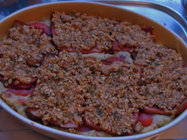 Ofengerichte: Überbackener Leberkäse mit einer Käse-Nuss-Haube auf Kartoffel-Gemüsepüree - Rezept - Bild Nr. 15