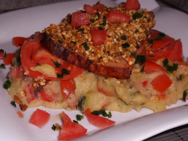 Ofengerichte: Überbackener Leberkäse mit einer Käse-Nuss-Haube auf Kartoffel-Gemüsepüree - Rezept - Bild Nr. 17