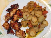 Rezept: Kartoffeln mit Sรผร Mariniertem Hรคhnchen "Amazonas Art" Kartoffeln mit Sรผร Mariniertem Hรคhnchen "Amazonas Art" - Rezept