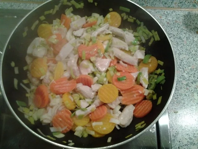 Rezept: Thai-Hühnchen Bild Nr. 2 Thai-Hühnchen - Rezept - Bild Nr. 2