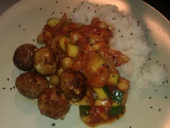 Tinisches :-) Kichererbsencurry mit Valessbällchen - Rezept - Bild Nr. 3