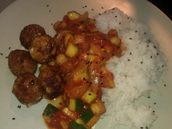 Tinisches :-) Kichererbsencurry mit Valessbällchen - Rezept - Bild Nr. 5