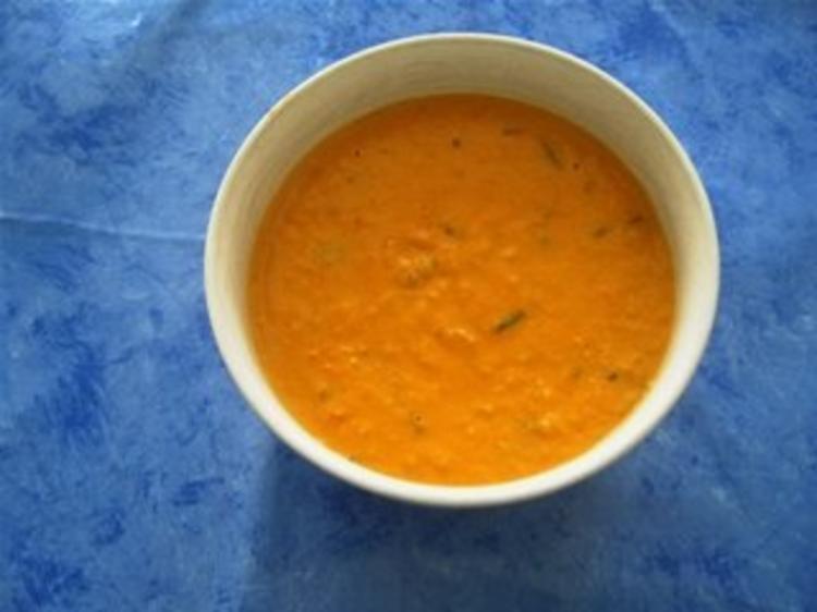 Indische Suppe mit Pastinaken, Kokosmilch und Mango - Rezept - kochbar.de