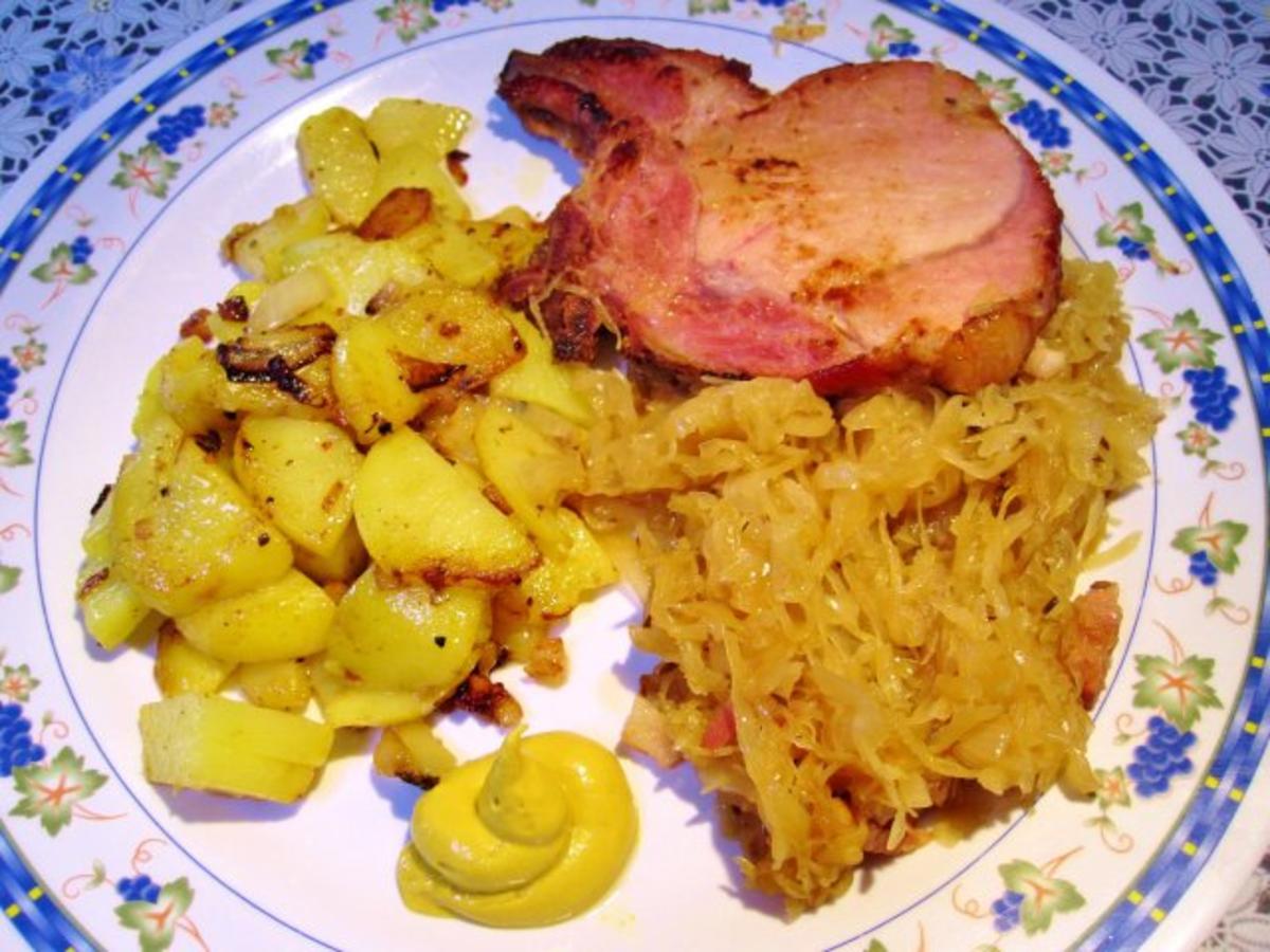Kasseler Koteletts mit Sauerkraut - Rezept
