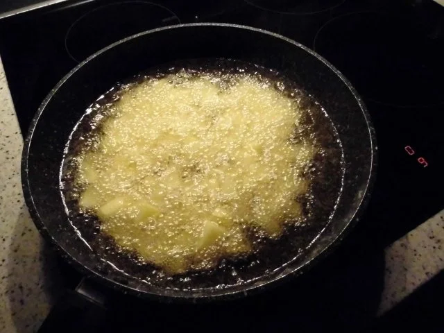 Rezept: Skrei auch Winterkabeljau genannt auf Gemüsespiegel mit Kartoffelwürfeln Bild Nr. 3 Skrei auch Winterkabeljau genannt auf Gemüsespiegel mit Kartoffelwürfeln - Rezept - Bild Nr. 3