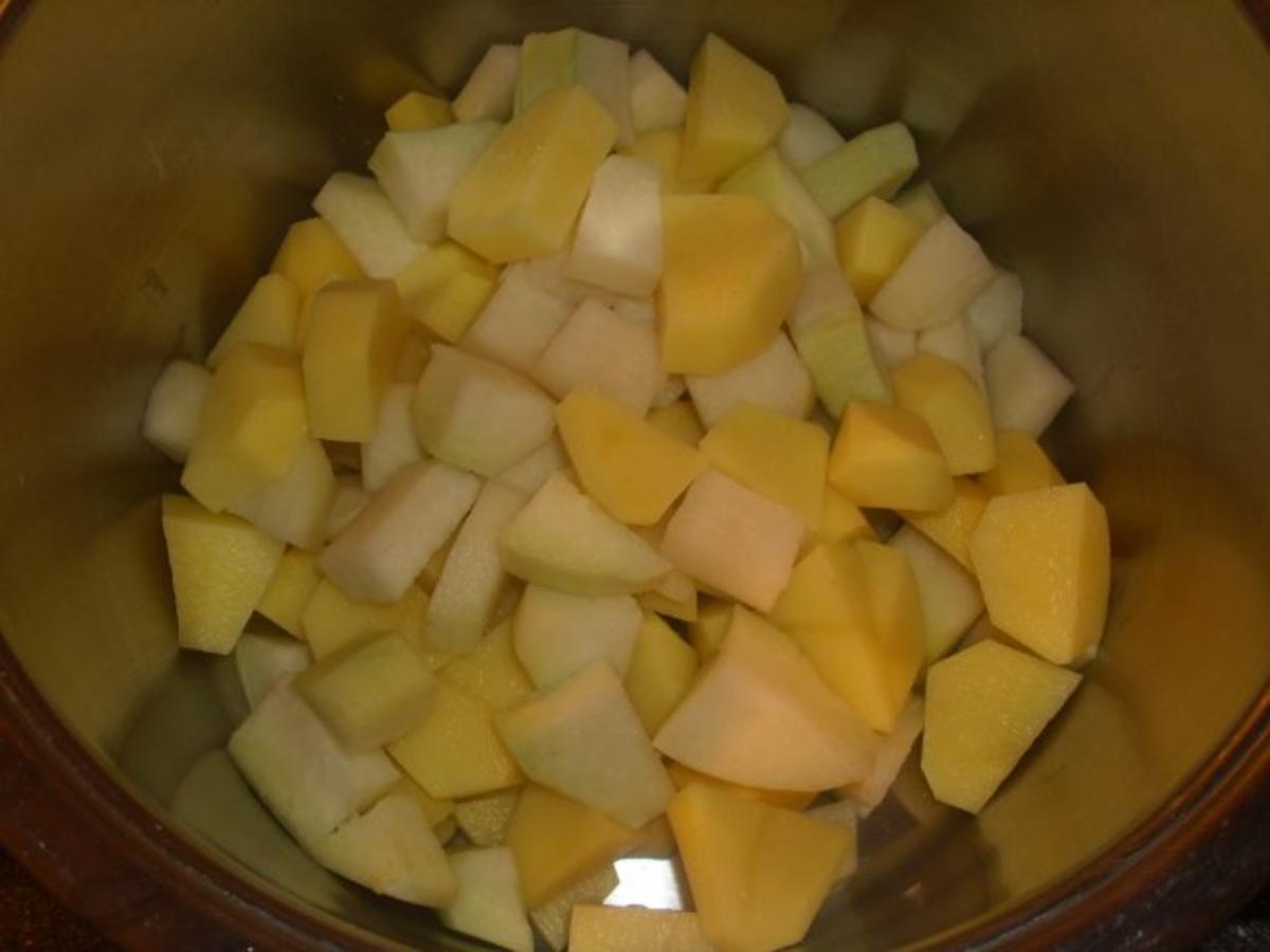 Kartoffel-Kohlrabi-Porree-Käse Suppe - Rezept - Bild Nr. 2