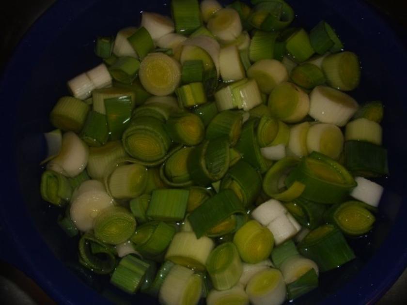 Kartoffel Kohlrabi Porree Käse Suppe - einfach - von Hoenowbear