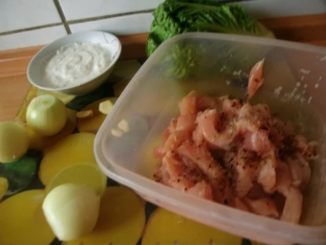 Hähnchengyros mit Knoblauchkräuterdip - Rezept - Bild Nr. 7