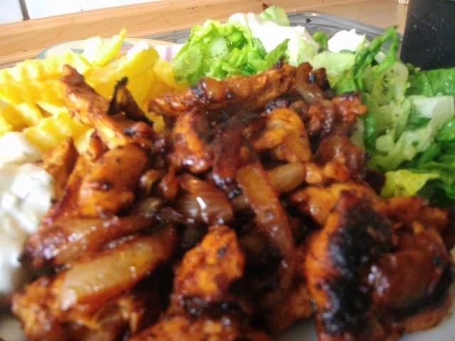 Hähnchengyros mit Knoblauchkräuterdip - Rezept - Bild Nr. 10