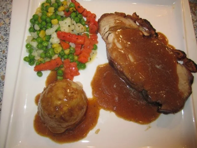 Orientalischer Schweinekrustenbraten - Rezept