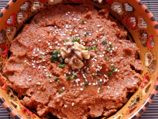 Rezept: Dips/Pasten: Pikante Walnuss-Tomaten-Paste Bild Nr. 7 Dips/Pasten: Pikante Walnuss-Tomaten-Paste - Rezept - Bild Nr. 7