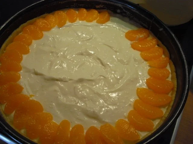 Rezept: Geburtstags-Sauerrahm-Torte Bild Nr. 8 Geburtstags-Sauerrahm-Torte - Rezept - Bild Nr. 8